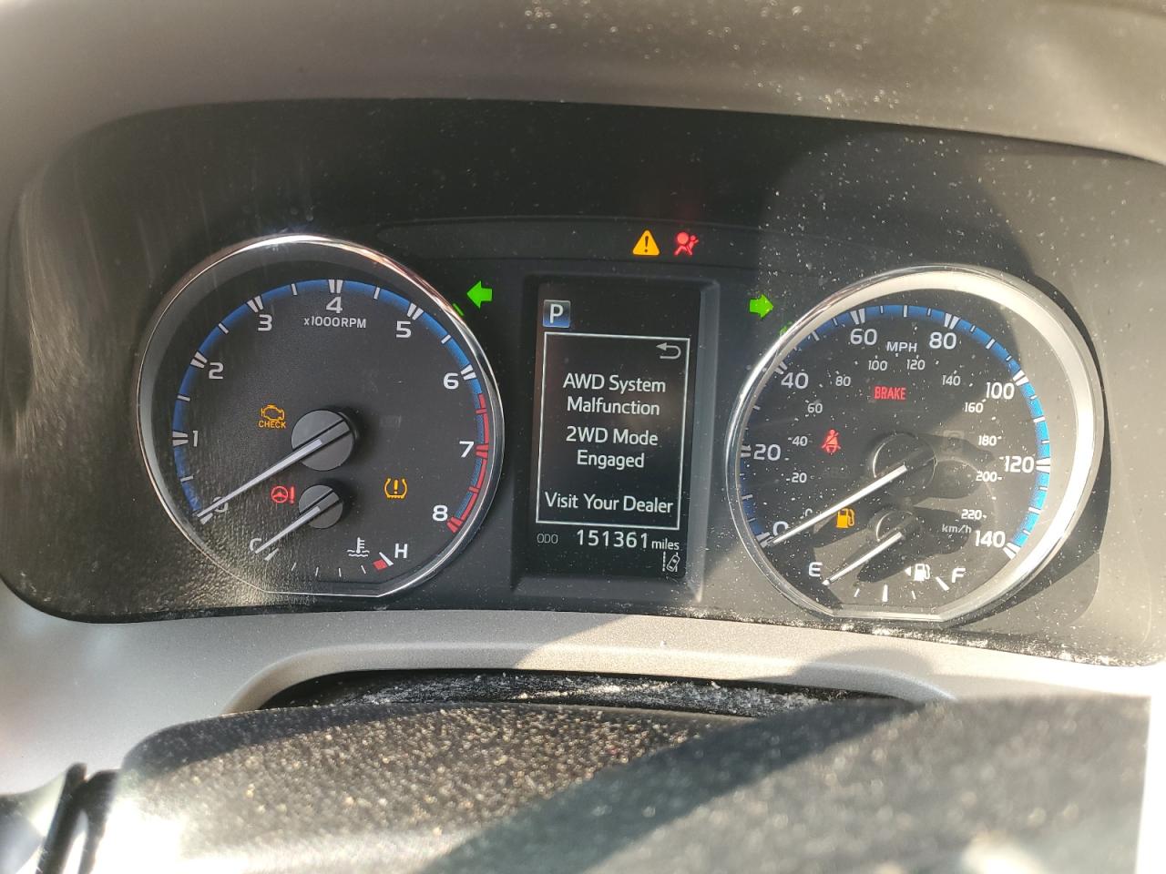 2018 Toyota RAV 4 VIN 2T3DFREV5JW719928 Copart auction photo, rear end / side damage thumbnail 9