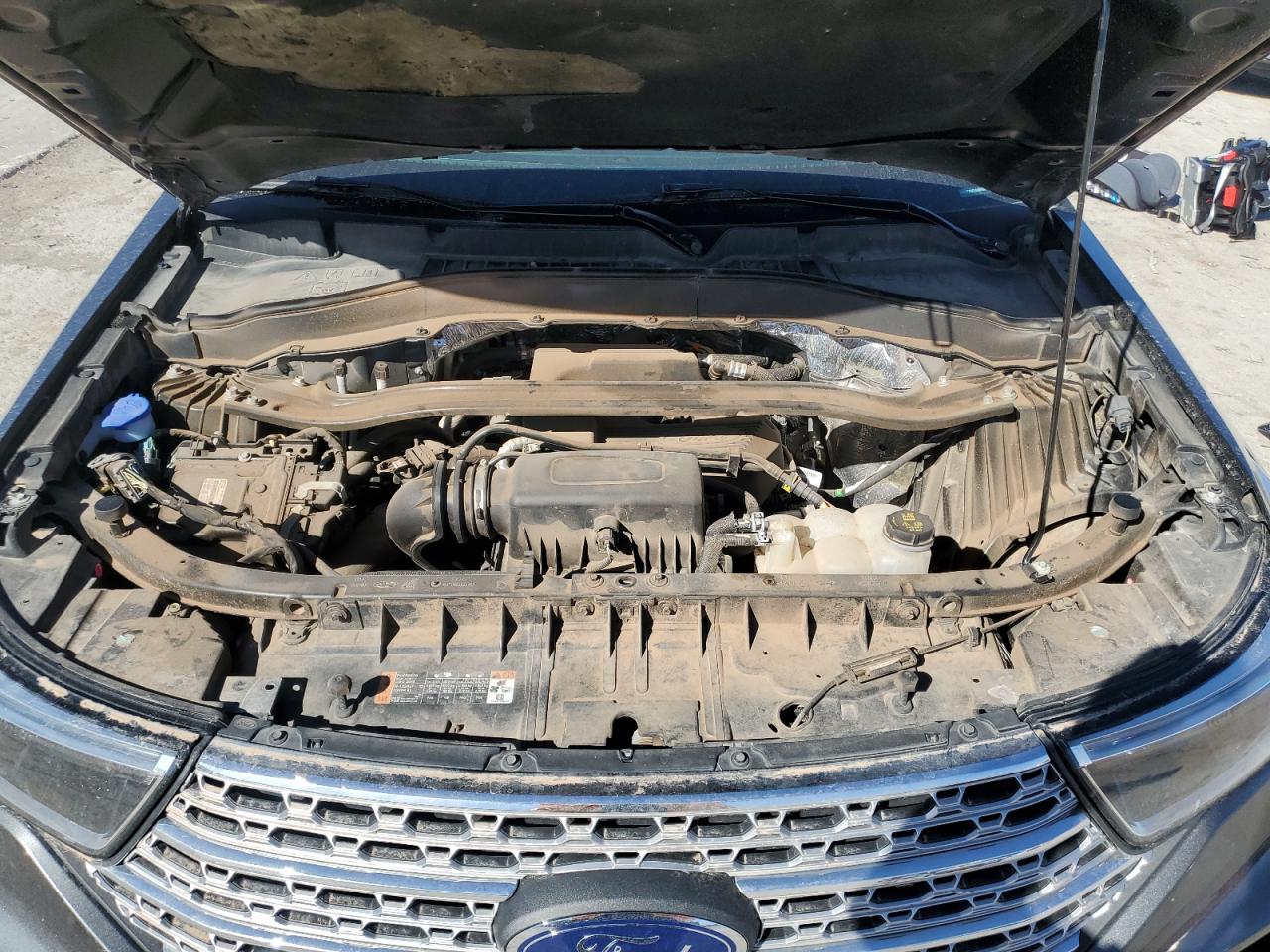 2020 Ford Explorer VIN 1FMSK7FH7LGA80669 Copart auction photo, side / undercarriage damage thumbnail 12