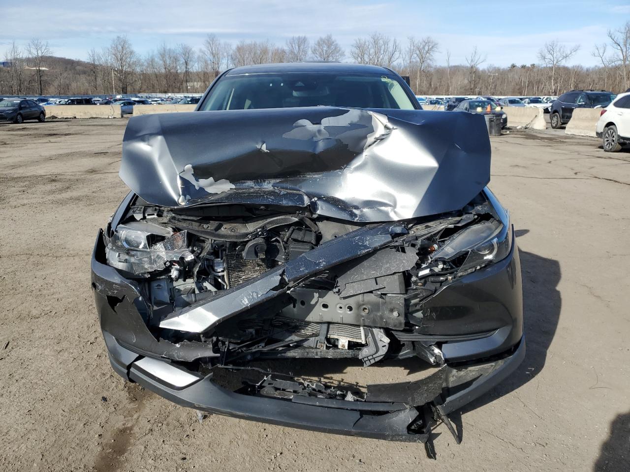 2019 Mazda CX-5 VIN JM3KFBCM3K0623222 Copart auction photo, front end / minor dent/scratches damage thumbnail 5