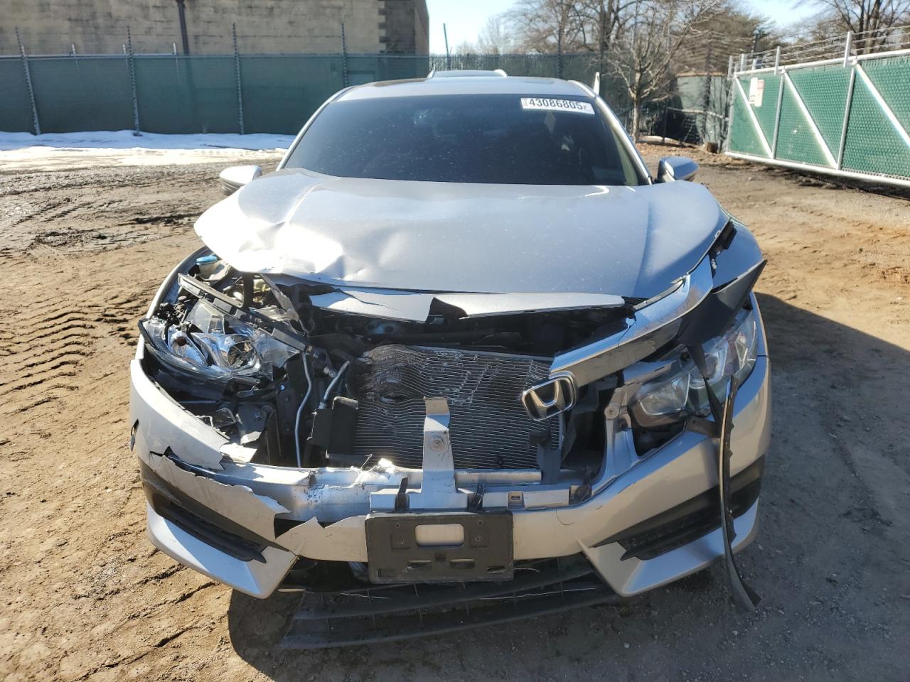 2016 Honda Civic VIN 19XFC2F71GE237907 Copart auction photo, front end / minor dent/scratches damage thumbnail 5
