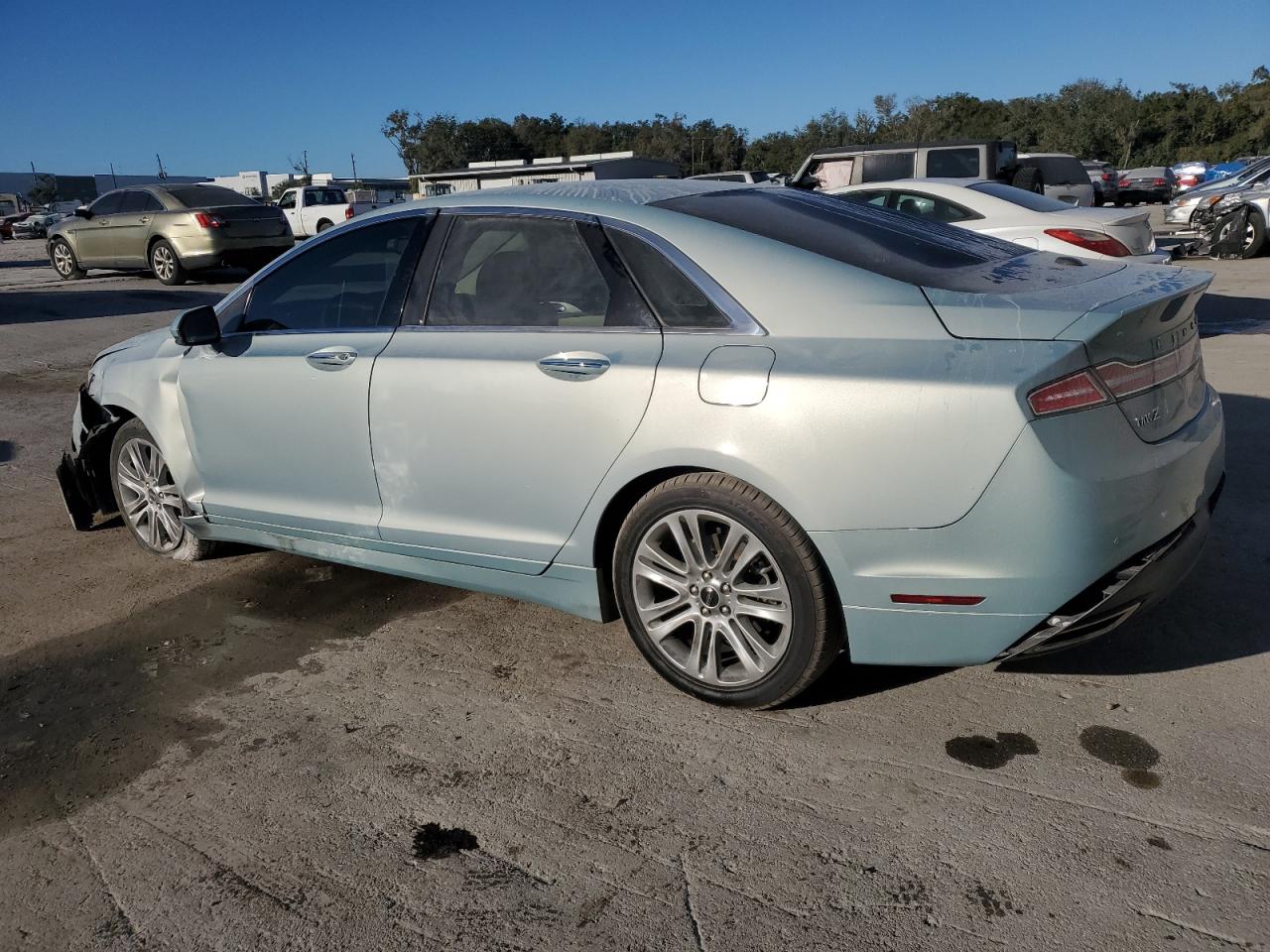 2014 Lincoln MKZ VIN 3LN6L2LUXER813280 Copart auction photo, front end damage thumbnail 2