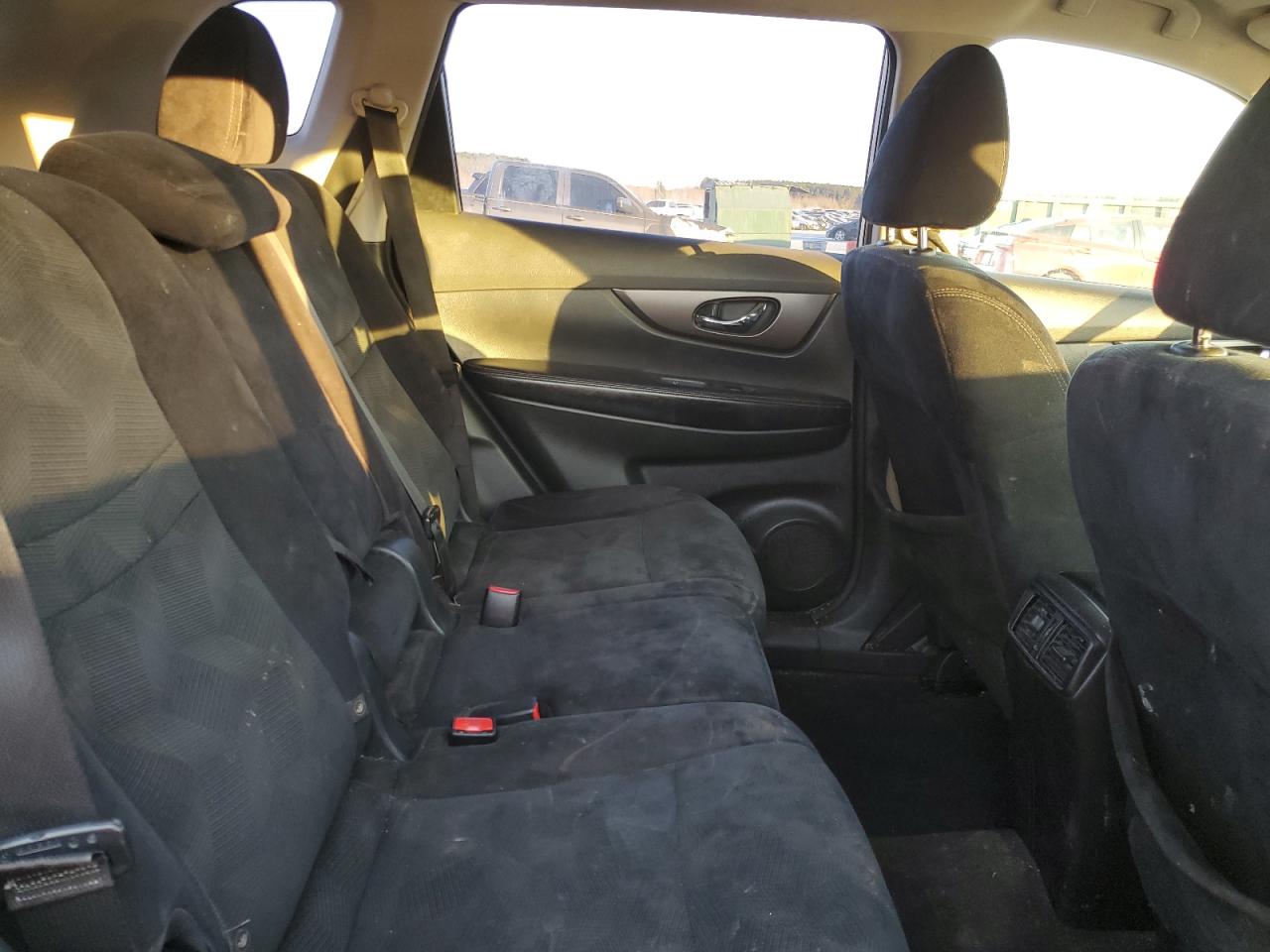 2015 Nissan Rogue VIN 5N1AT2MV4FC926059 Copart auction photo, front end / side damage thumbnail 11