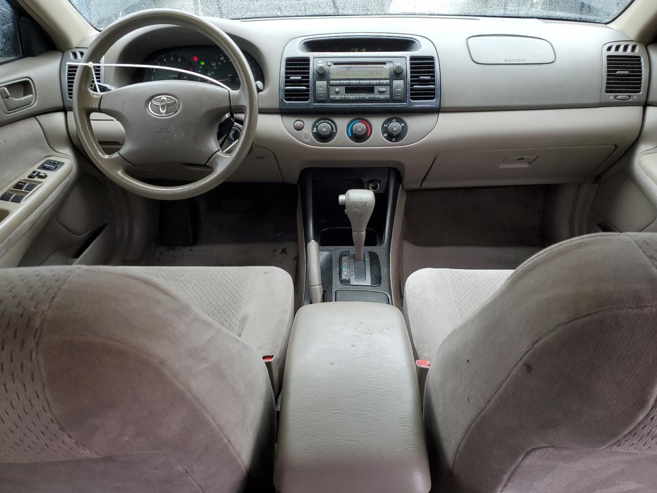 2002 Toyota Camry VIN JTDBE32K620117997 Copart auction photo, front end / side damage thumbnail 8