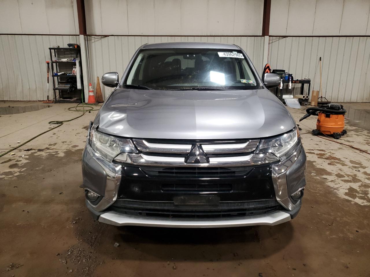 2017 Mitsubishi Outlander VIN JA4AZ3A32HZ021549 Copart auction photo, side / front end damage thumbnail 5