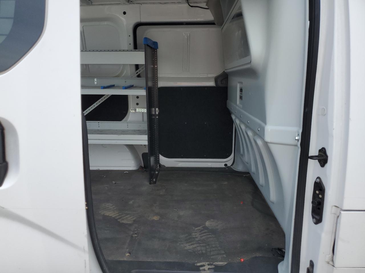 2017 Chevrolet Express VIN 3N63M0YN9HK695095 Copart auction photo, front end / side damage thumbnail 11