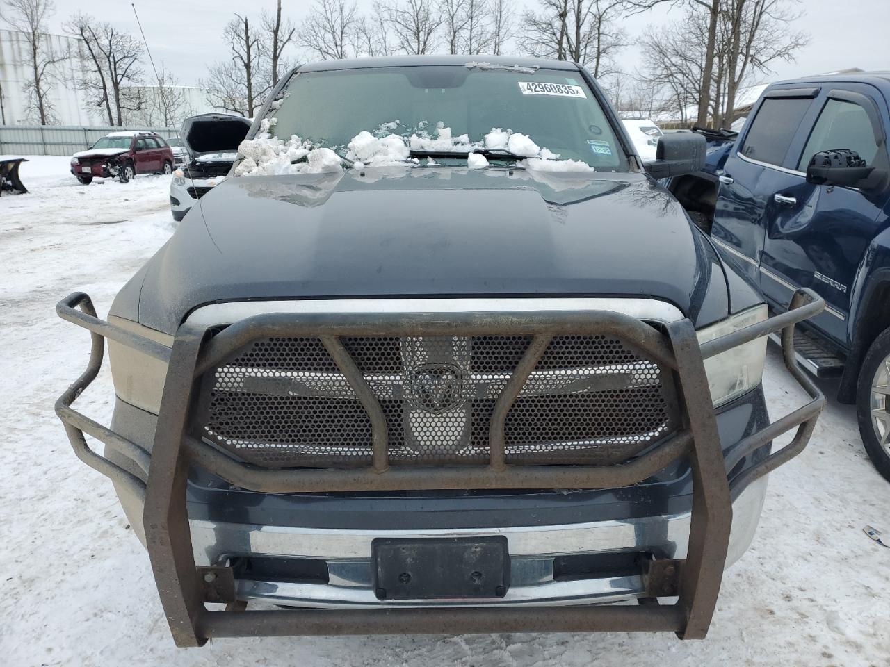 2017 RAM 1500 VIN 1C6RR7GG3HS583275 Copart auction photo, side / rear end damage thumbnail 5