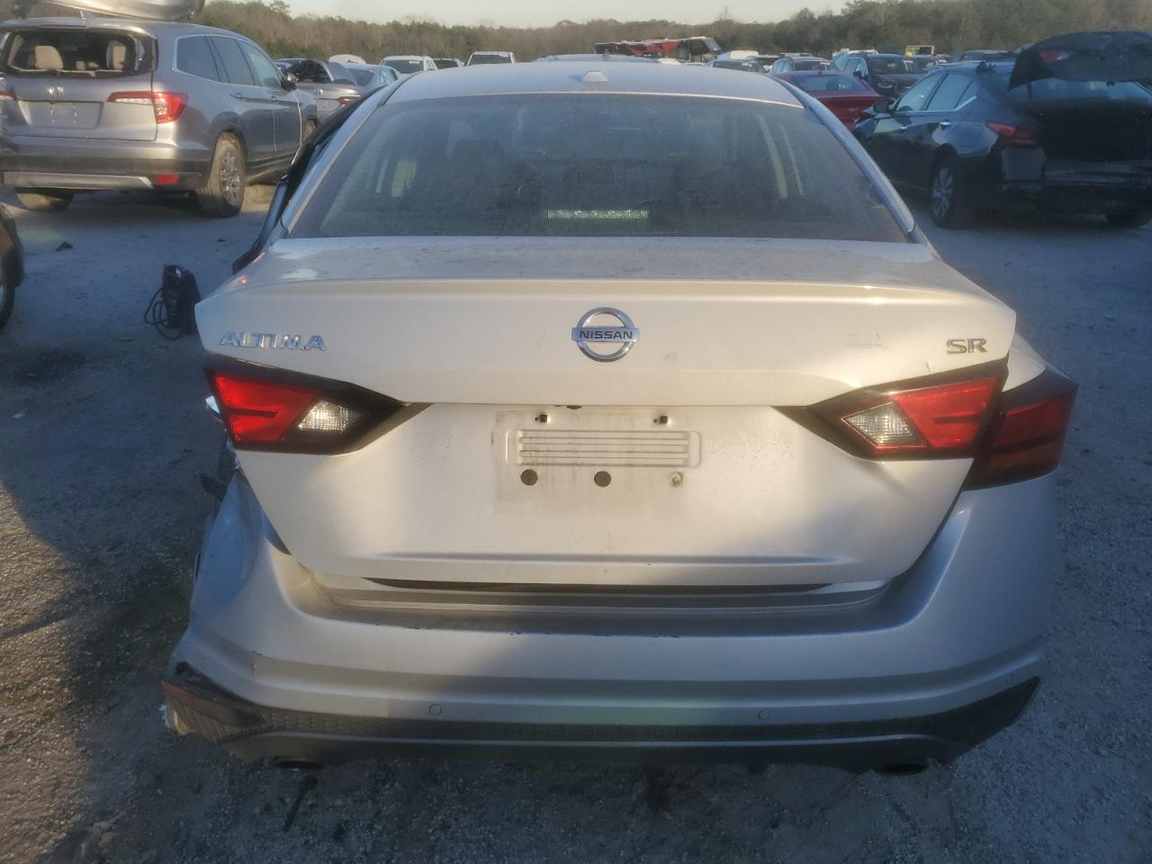 2021 Nissan Altima VIN 1N4BL4CV6MN301109 Copart auction photo, all over damage thumbnail 6