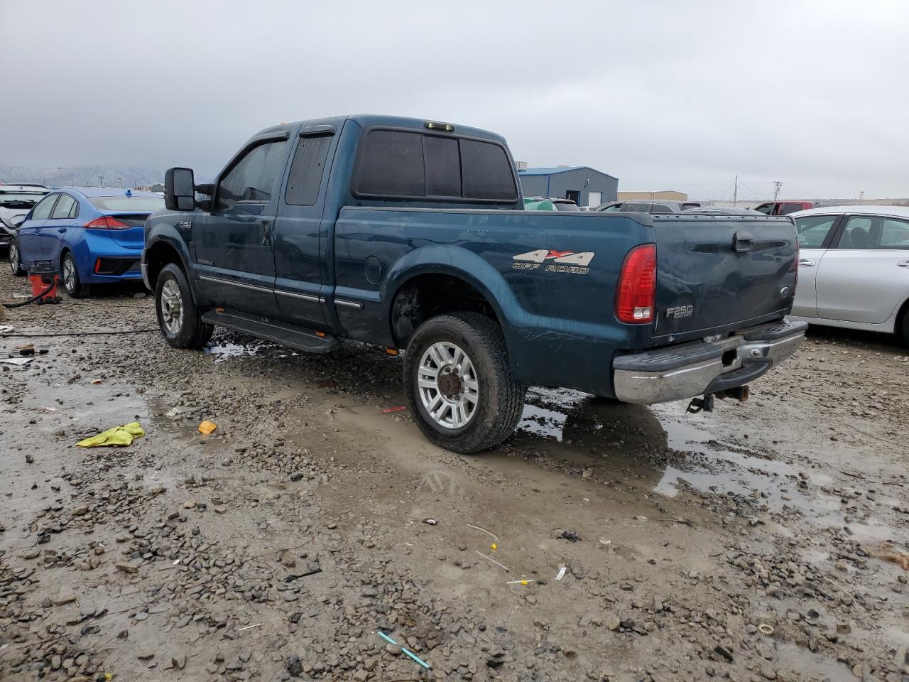 1999 Ford F250 VIN 1FTNX21F2XEC55276 Copart auction photo, side / front end damage thumbnail 2