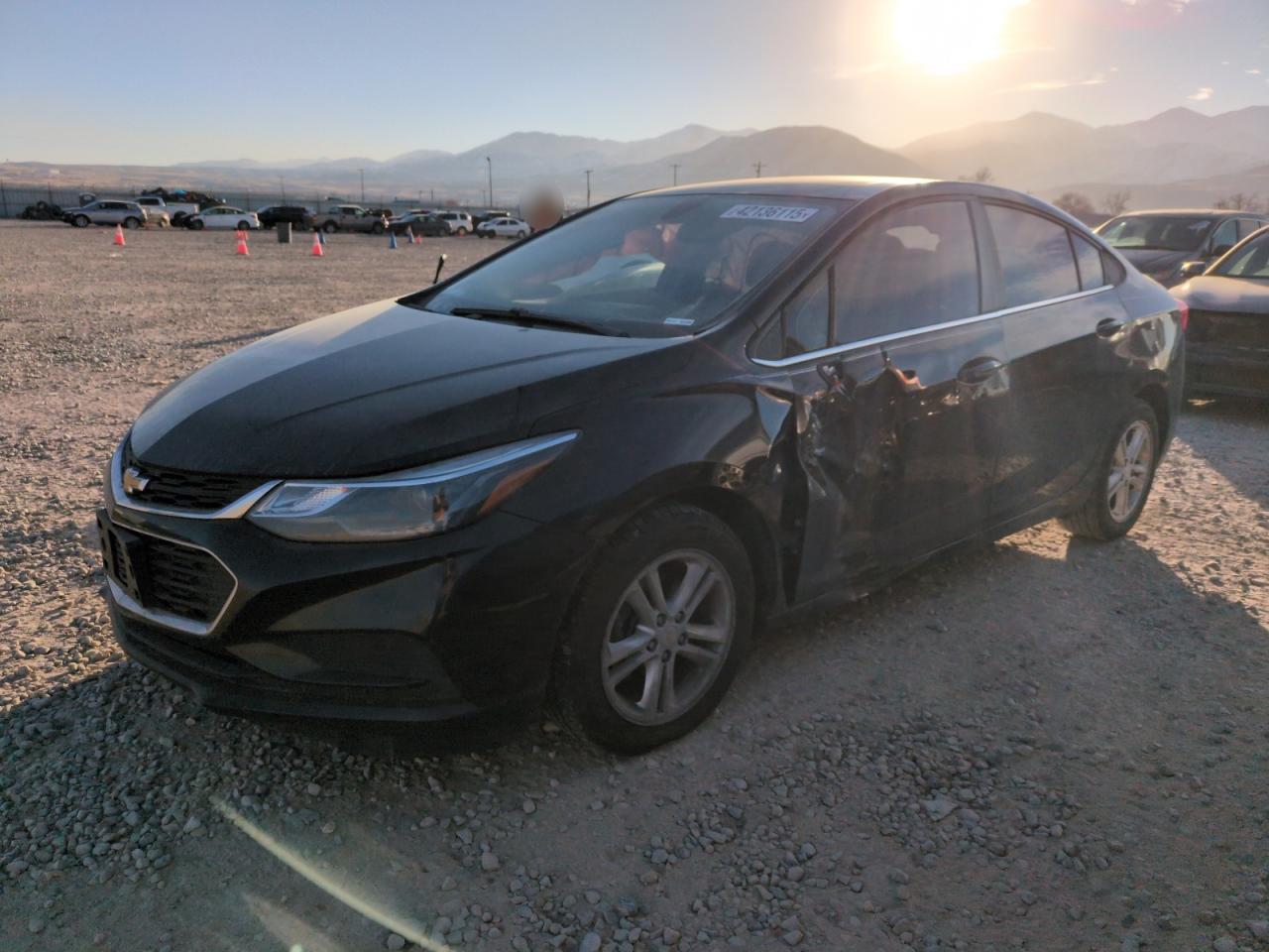 2017 Chevrolet Cruze VIN 1G1BE5SM6H7213053