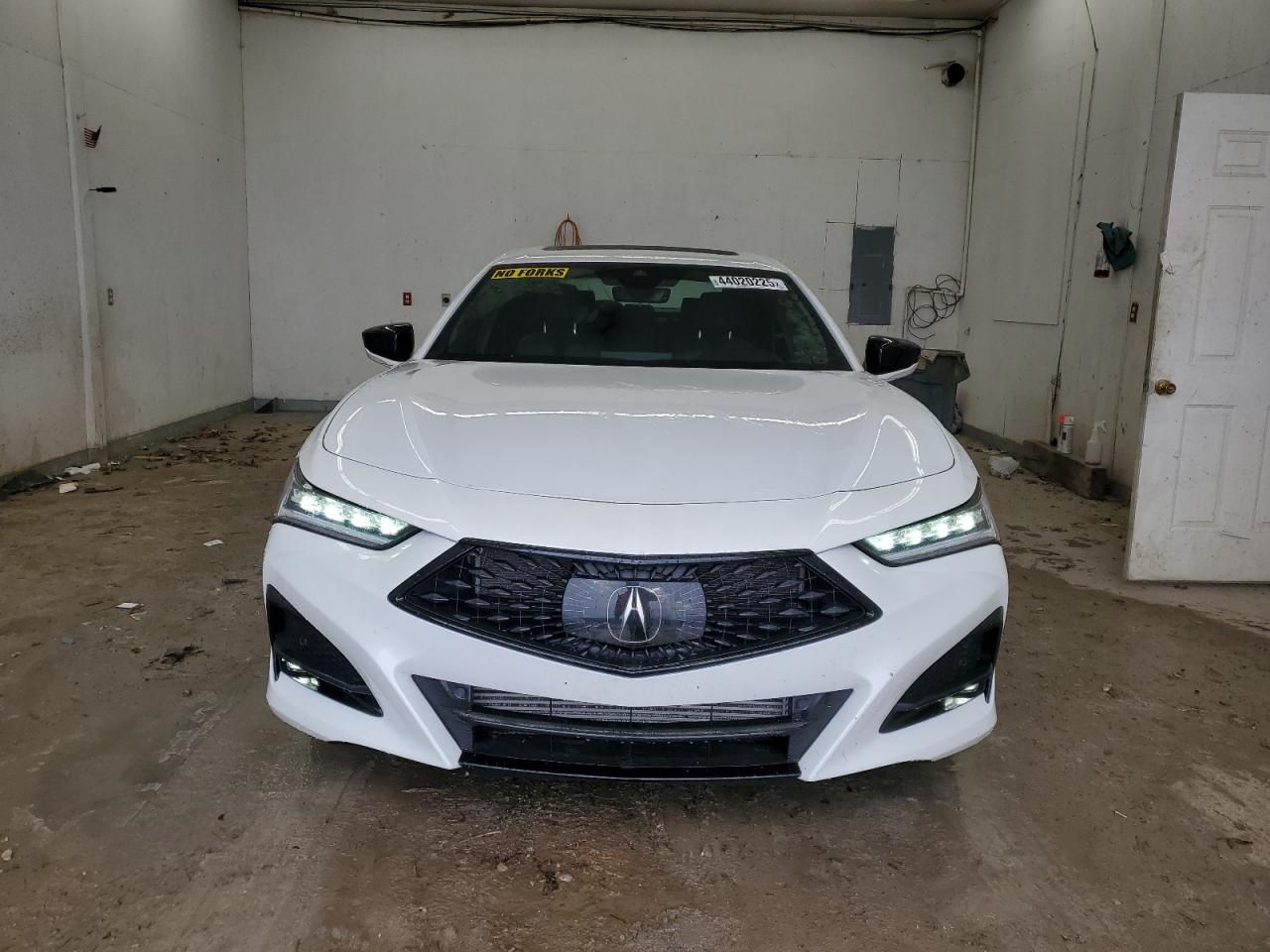 2023 Acura TLX VIN 19UUB6F53PA001621 Copart auction photo, minor dent/scratches damage thumbnail 5