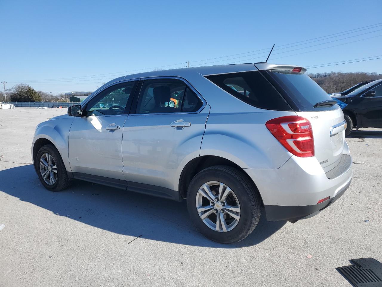 2017 Chevrolet Equinox VIN 2GNALBEK3H1586606 Copart auction photo, rear end damage thumbnail 2