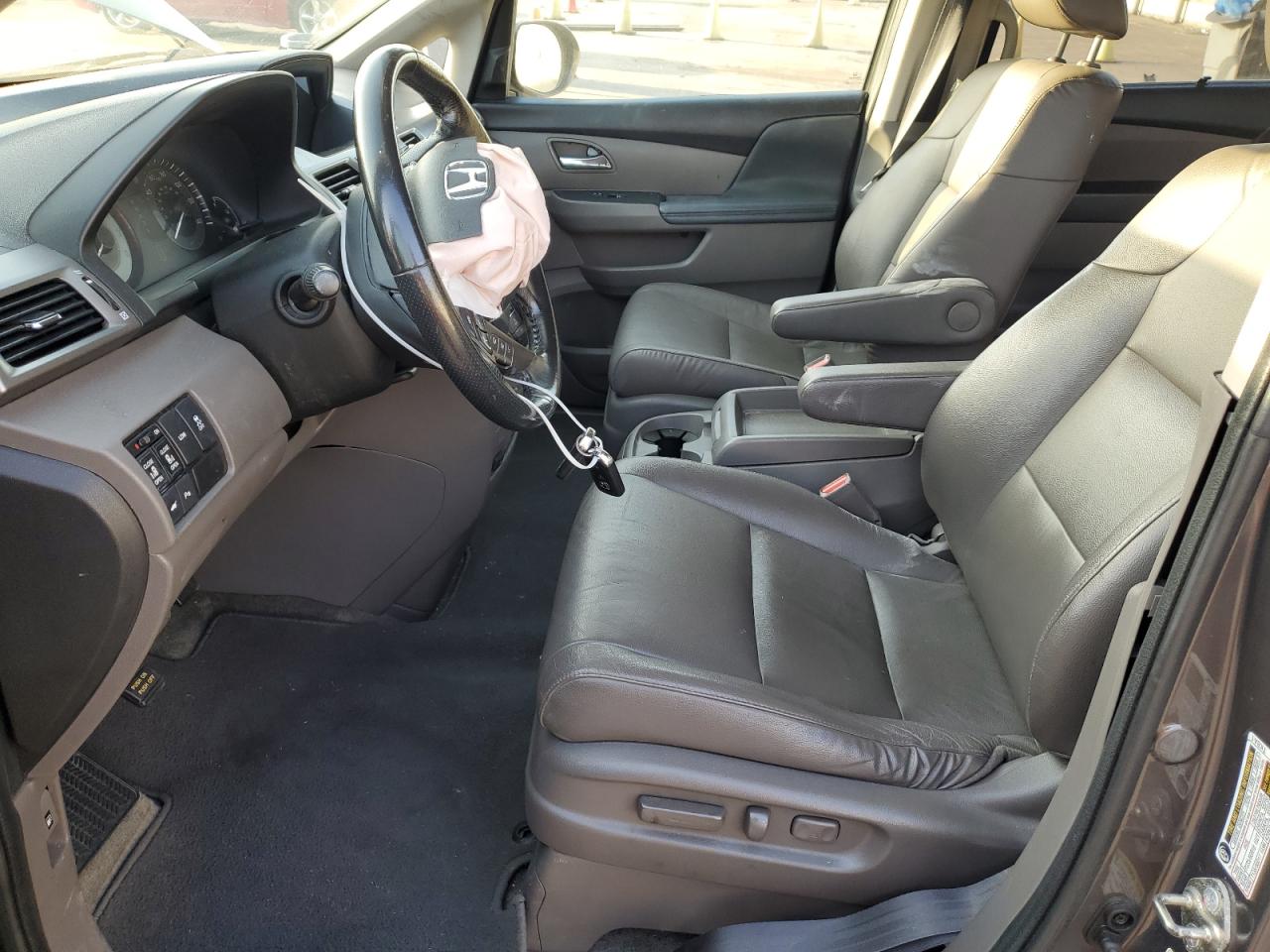 2016 Honda Odyssey VIN 5FNRL5H90GB146117 Copart auction photo, front end / side damage thumbnail 7