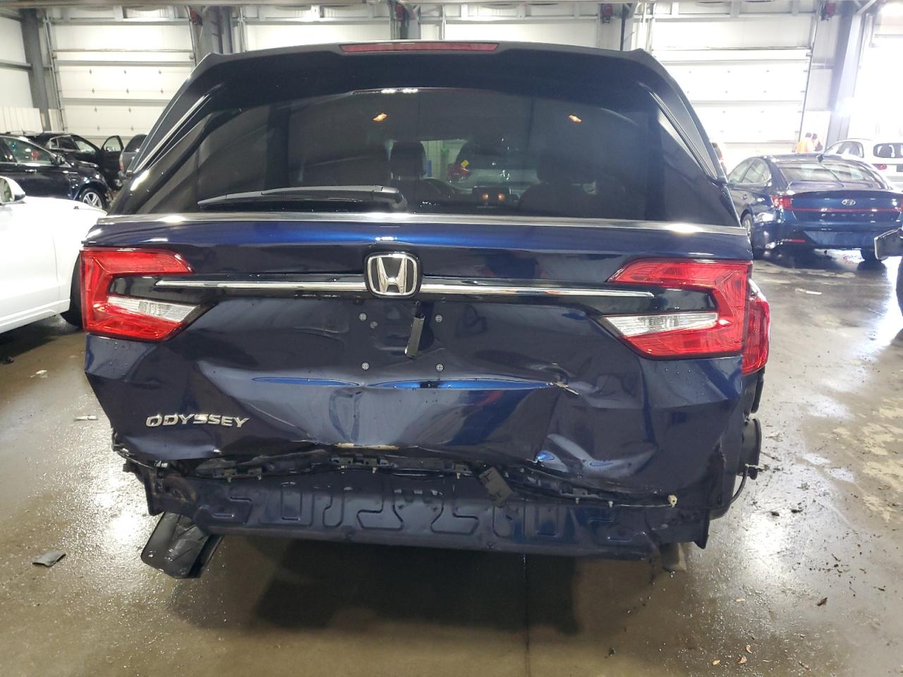 2022 Honda Odyssey VIN 5FNRL6H77NB048185 Copart auction photo, rear end damage thumbnail 6