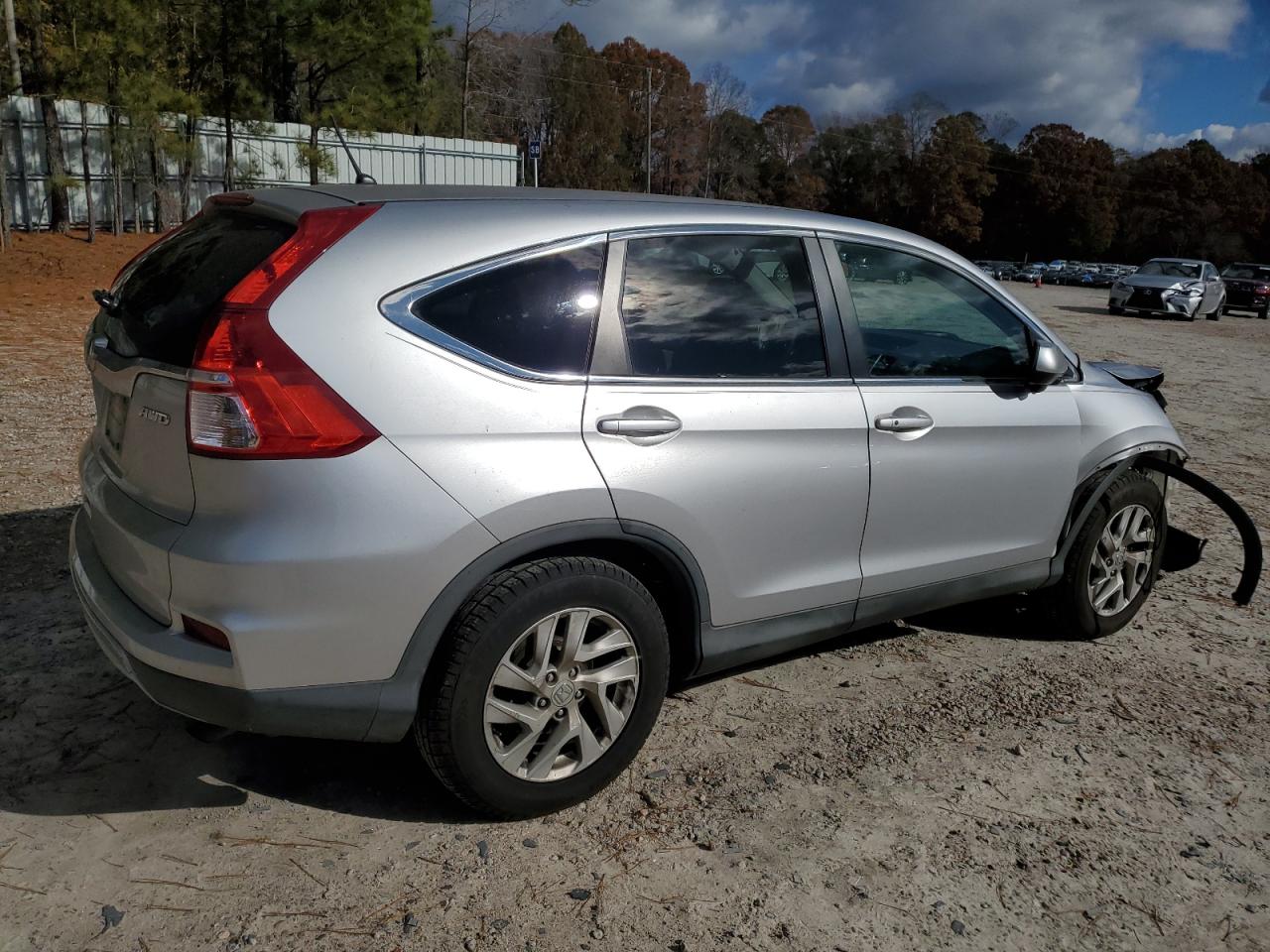 2015 Honda CR-V VIN 2HKRM4H59FH614270 Copart auction photo, front end damage thumbnail 3