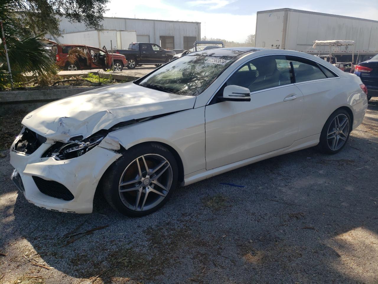 2017 Mercedes-Benz E-klasse VIN WDDKJ6FB1HF355145