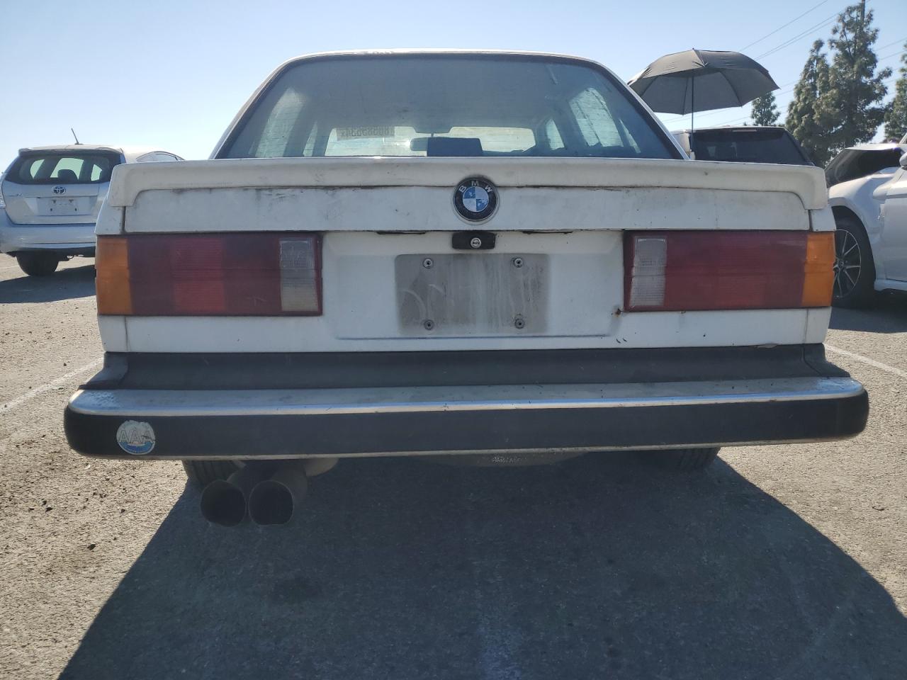 1986 BMW 3er VIN WBAAE5403G1505061 Copart auction photo, front end damage thumbnail 6