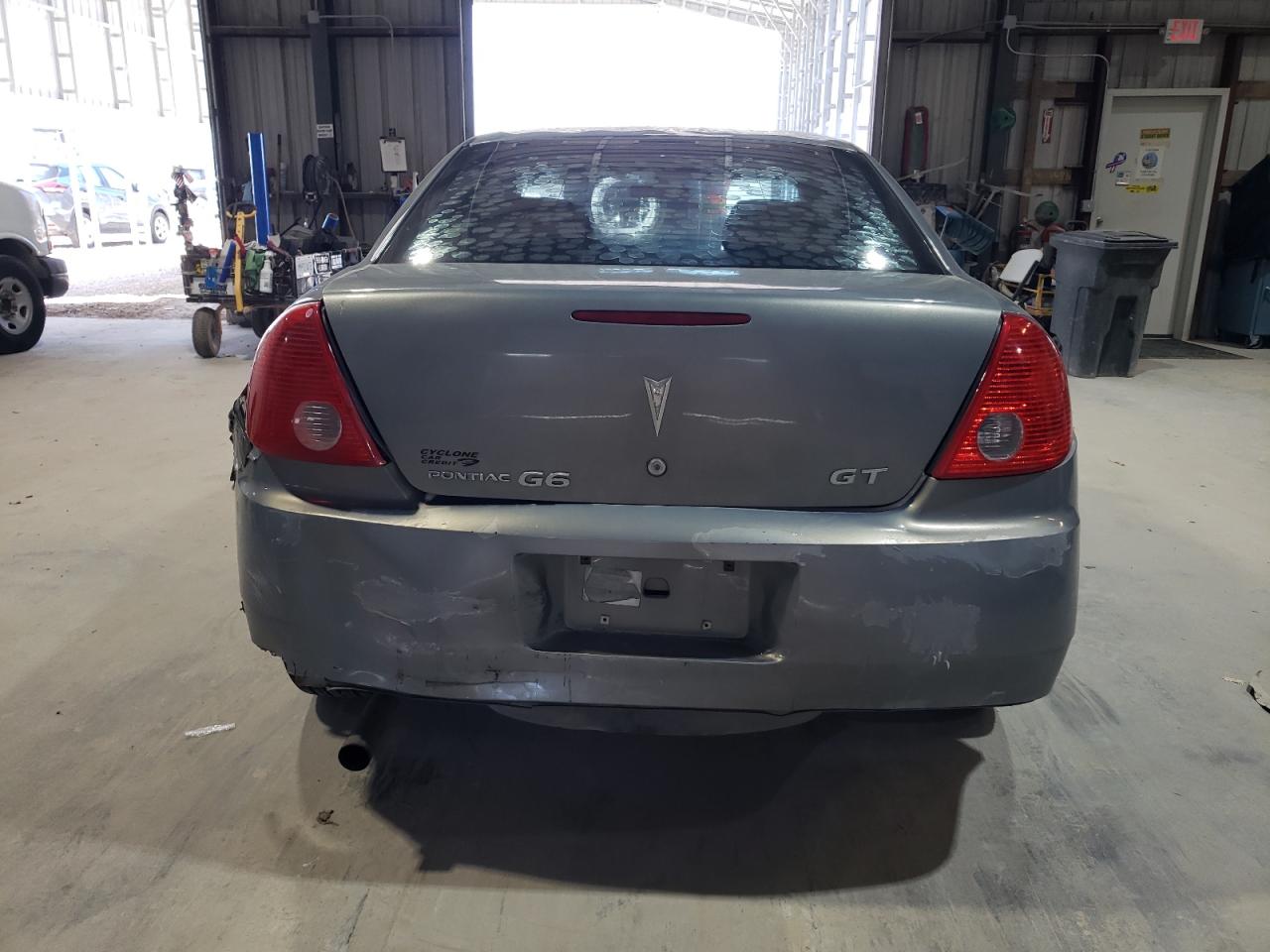 2007 Pontiac G6 VIN 1G2ZF58B474275113 Copart auction photo, rear end / minor dent/scratches damage thumbnail 6