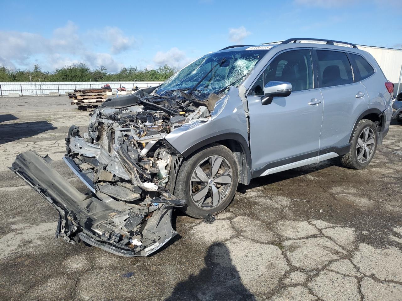 2020 Subaru Forester VIN JF2SKAXC8LH437616 - Copart auction photo