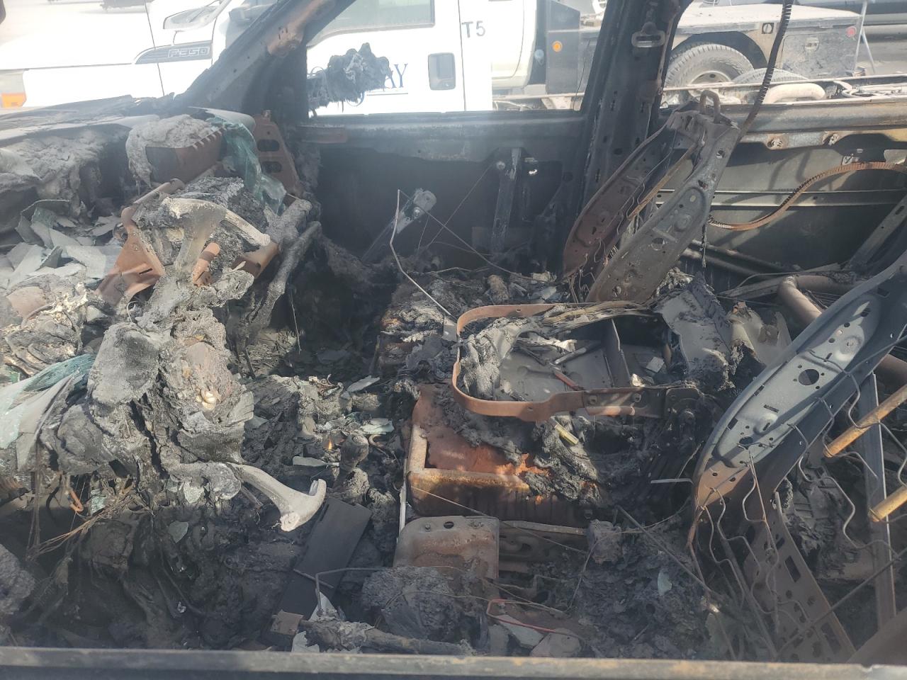 2011 Dodge RAM VIN 3D73Y3CL3BG516760 Copart auction photo, burn / missing/altered vin damage thumbnail 7