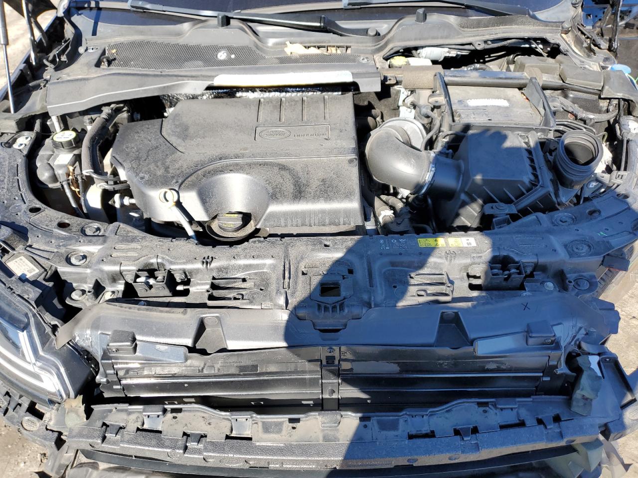 2020 Land Rover Range Rover VIN SALZP2FX8LH008736 Copart auction photo, front end / side damage thumbnail 12