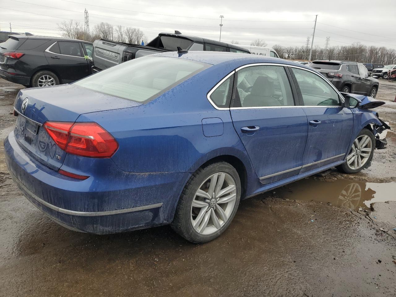 2016 Volkswagen Passat VIN 1VWCT7A35GC068080 Copart auction photo, front end damage thumbnail 3
