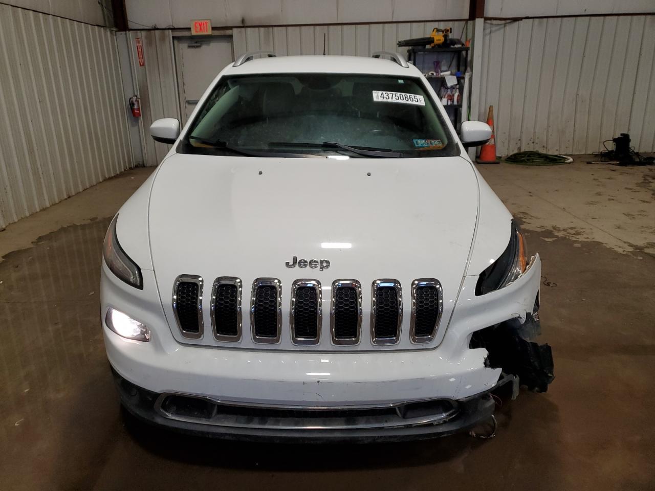 2016 Jeep Grand Cherokee VIN 1C4PJLDB8GW355062 Copart auction photo, front end / side damage thumbnail 5