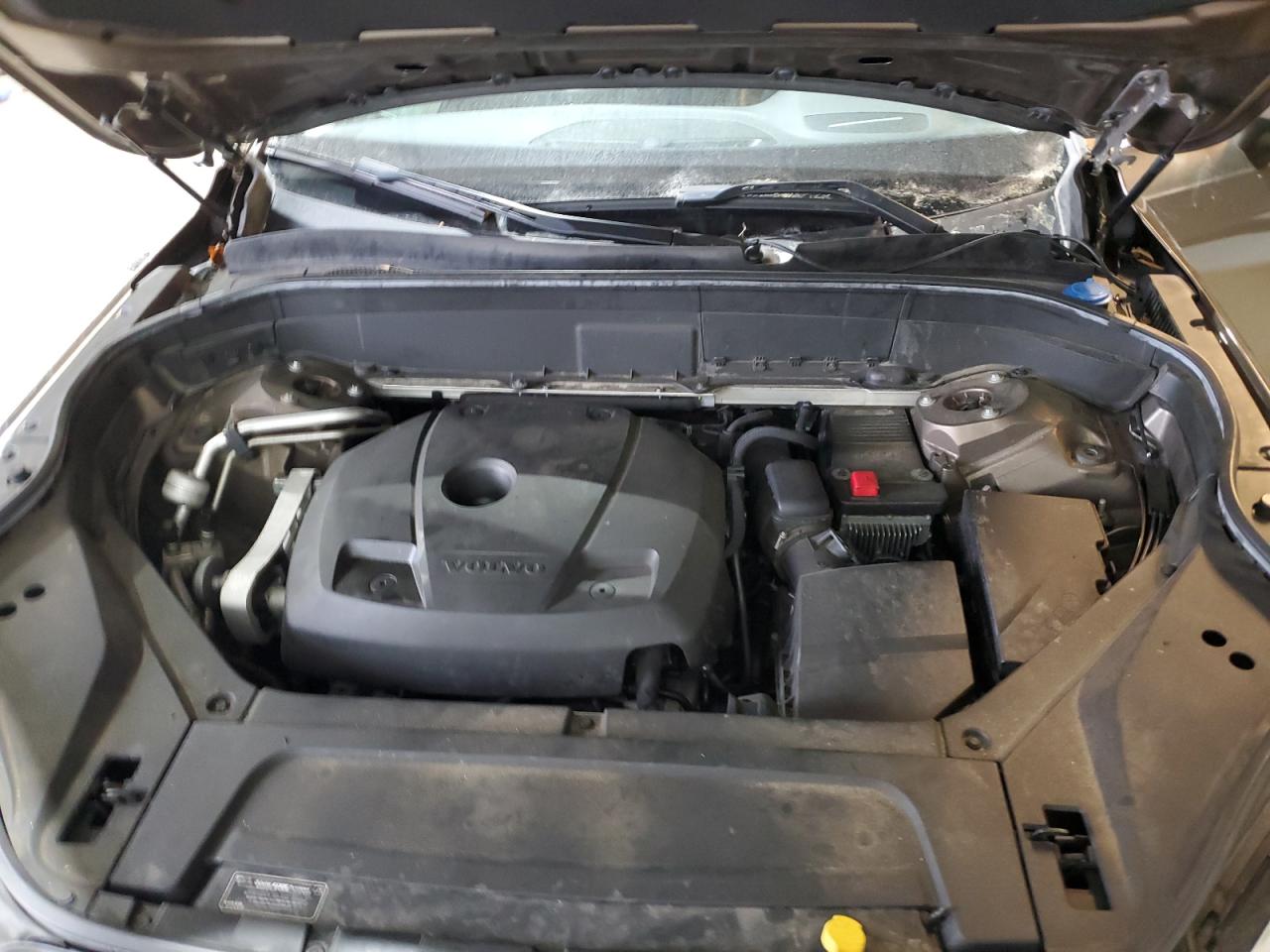 2016 Volvo XC90 VIN YV4A22PK8G1025411 Copart auction photo, side / minor dent/scratches damage thumbnail 12