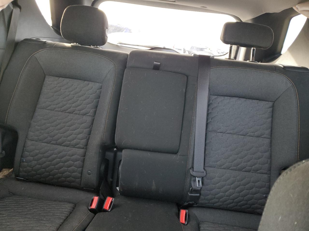 2019 Chevrolet Equinox VIN 3GNAXVEX7KS554660 Copart auction photo, rear end / undercarriage damage thumbnail 10