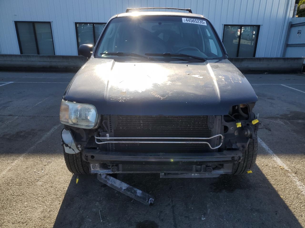 2004 Ford Escape VIN 1FMYU93104KA97822 Copart auction photo, front end damage thumbnail 5