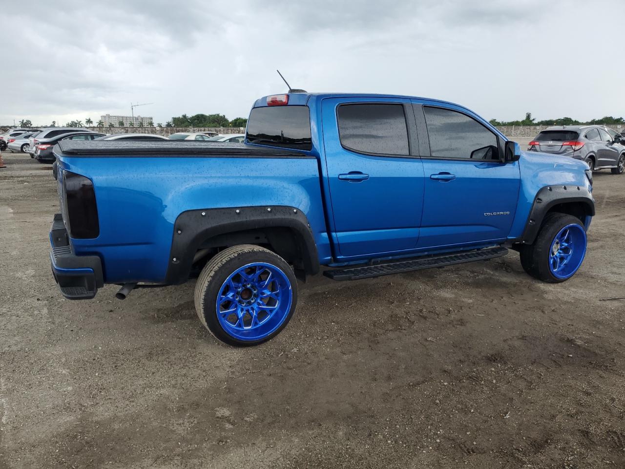 2022 Chevrolet Colorado VIN 1GCGSCEA9N1300441 Copart auction photo, front end damage thumbnail 3