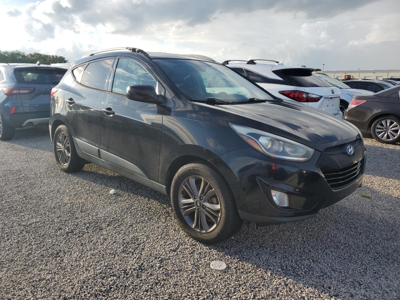 2015 Hyundai Tucson VIN KM8JU3AG1FU092190 Copart auction photo, water/flood damage thumbnail 4