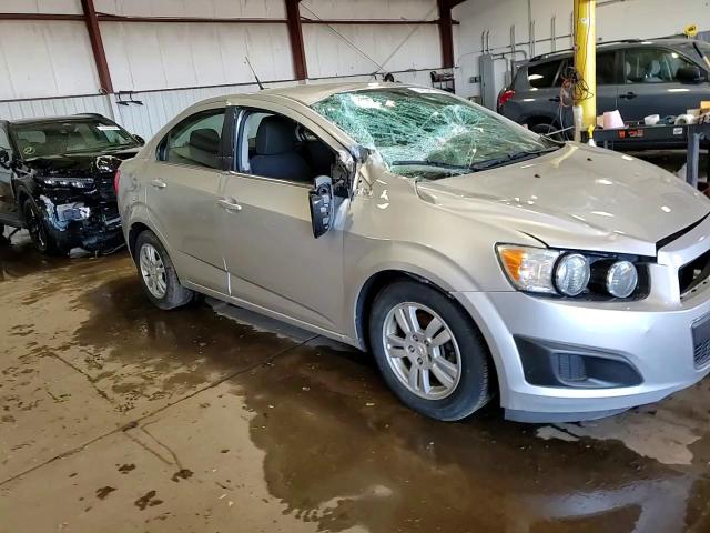 2014 Chevrolet Sonic VIN 1G1JC5SG6E4237555 Copart auction photo, top/roof / front end damage thumbnail 14