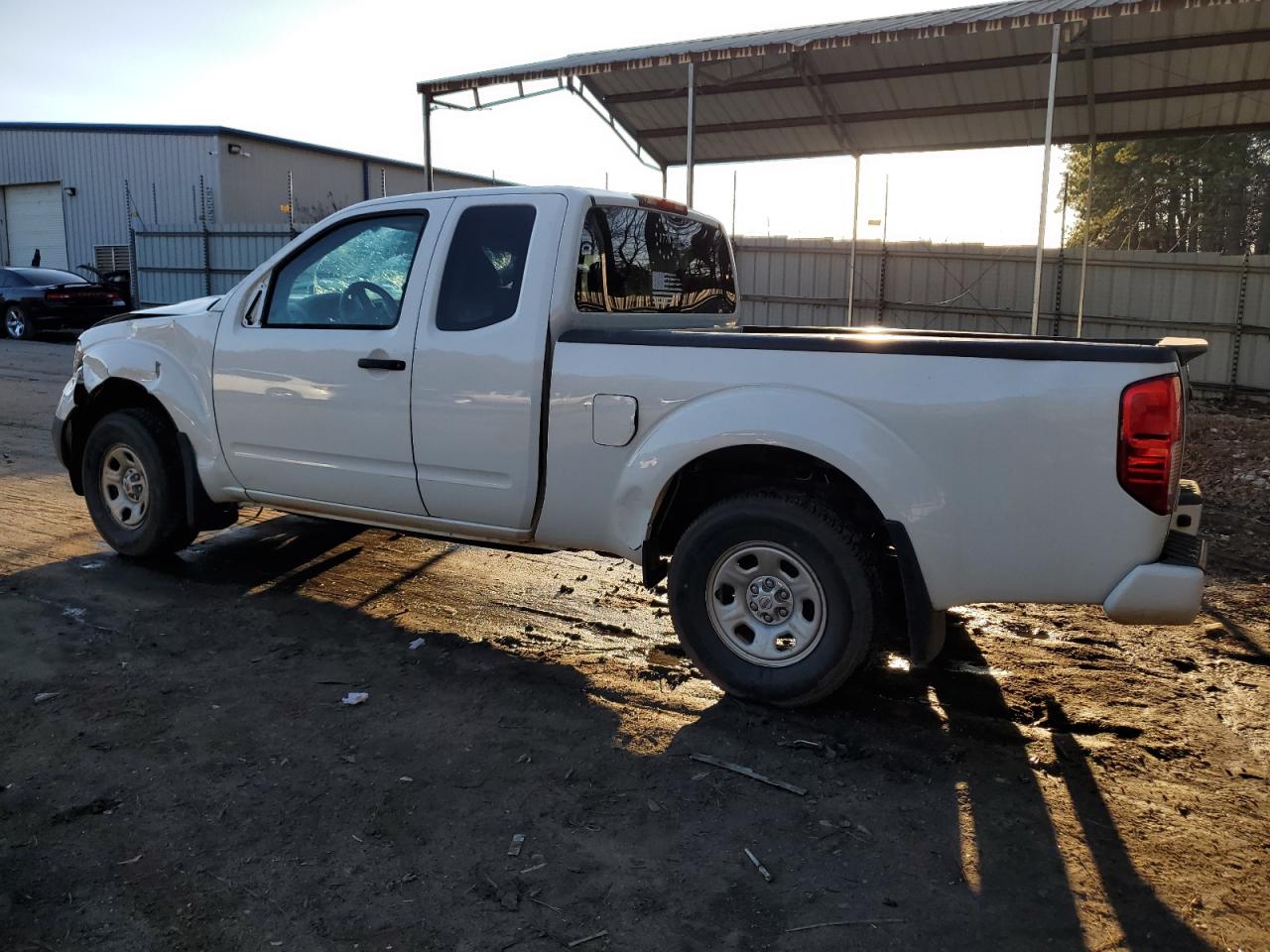 2019 Nissan Navara (Frontier) VIN 1N6BD0CT6KN749763 Copart auction photo, front end / top/roof damage thumbnail 2