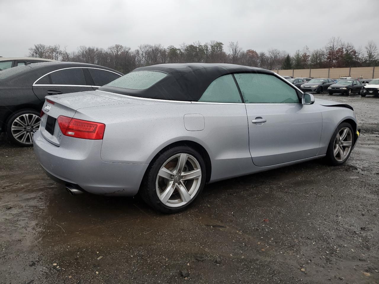 2015 Audi A5 VIN WAUCFAFH9FN003888 Copart auction photo, front end / minor dent/scratches damage thumbnail 3