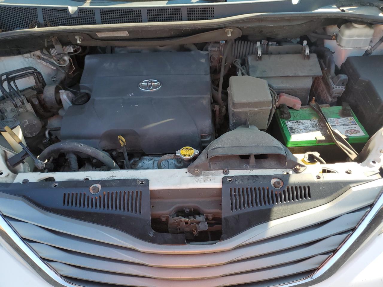 2014 Toyota Sienna VIN 5TDYK3DC4ES445591 Copart auction photo, rear end damage thumbnail 12