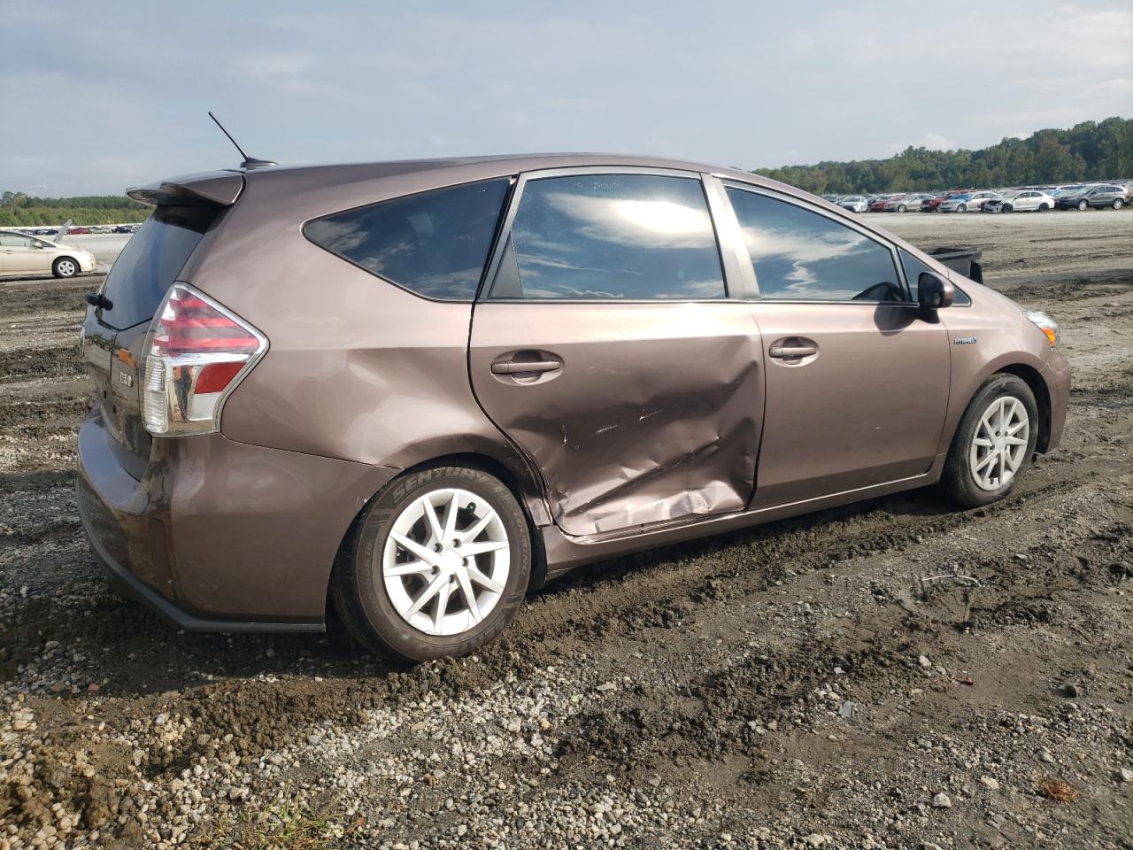 2016 Toyota Prius VIN JTDZN3EU0GJ055168 Copart auction photo, all over / minor dent/scratches damage thumbnail 3