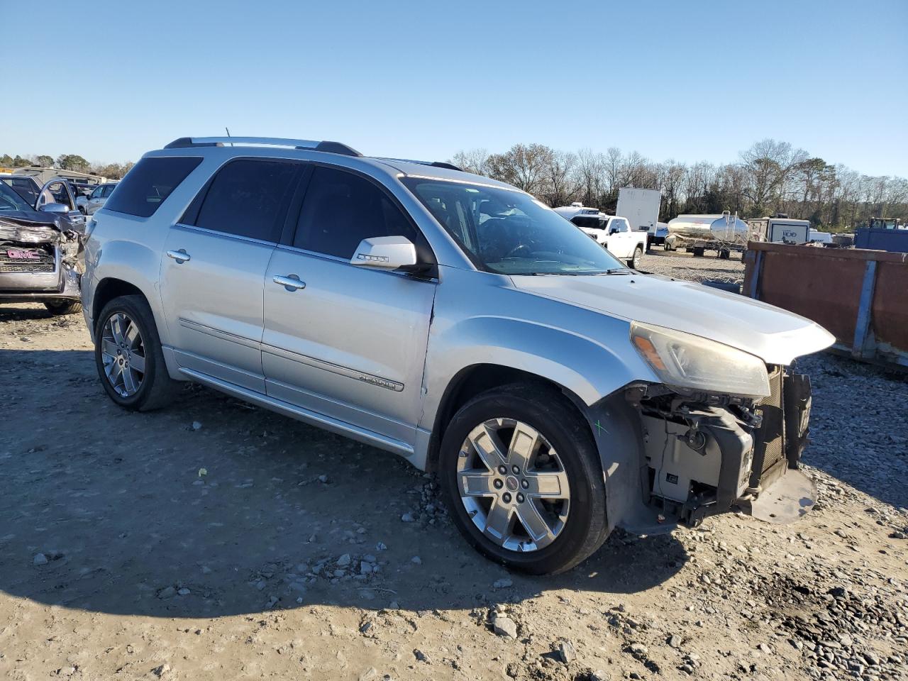 2015 GMC Acadia VIN 1GKKRTKD5FJ147776 Copart auction photo, front end damage thumbnail 4