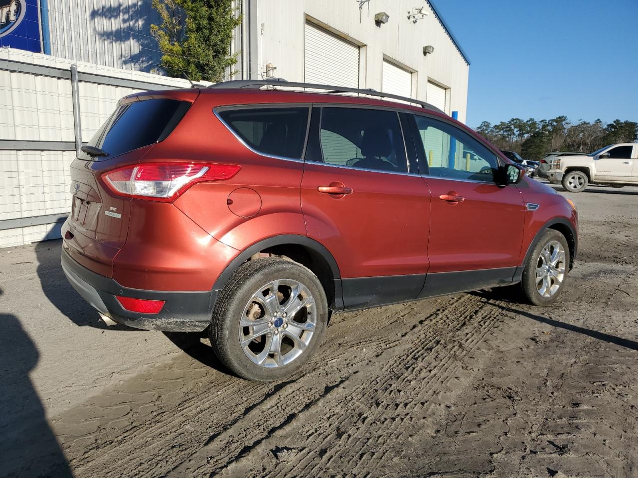 2014 Ford Escape VIN 1FMCU0GX6EUB12169 Copart auction photo, minor dent/scratches damage thumbnail 3