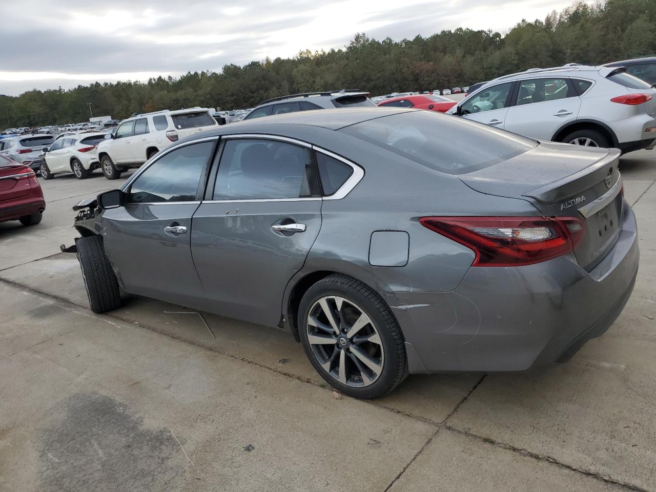 2017 Nissan Altima VIN 1N4AL3AP6HN320548 Copart auction photo, all over damage thumbnail 2