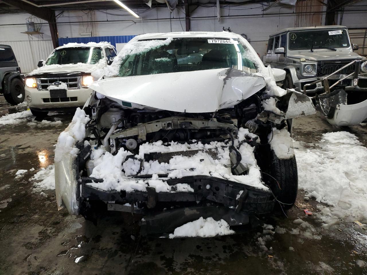 2016 Nissan Versa VIN 3N1CE2CP0GL401261 Copart auction photo, front end damage thumbnail 5
