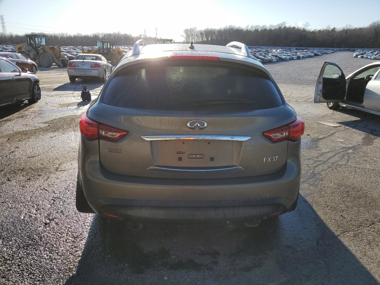 2013 Infiniti FX VIN JN8CS1MU0DM141373 Copart auction photo, vandalism damage thumbnail 6