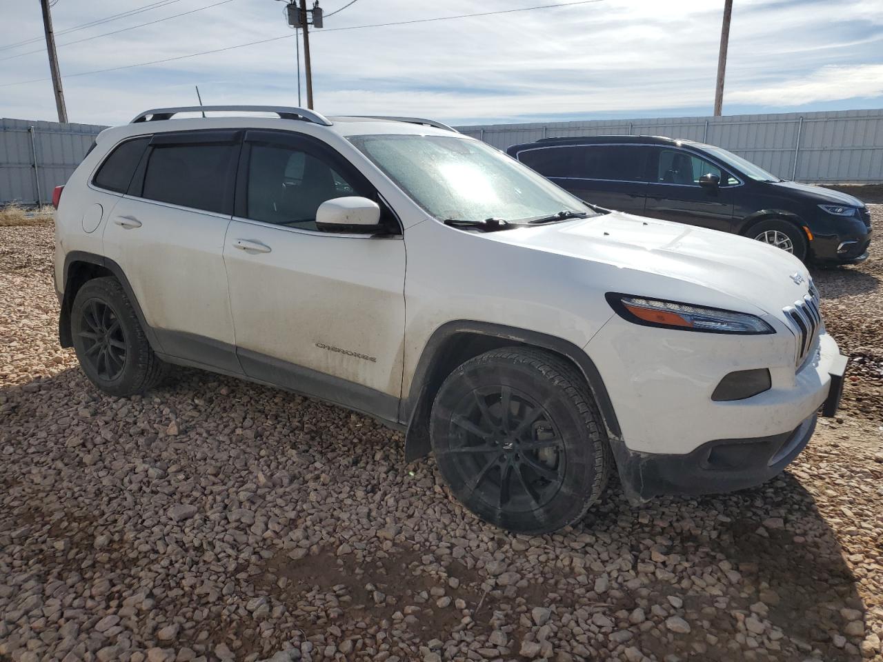 2018 Jeep Grand Cherokee VIN 1C4PJMDX8JD622169 Copart auction photo, front end damage thumbnail 4