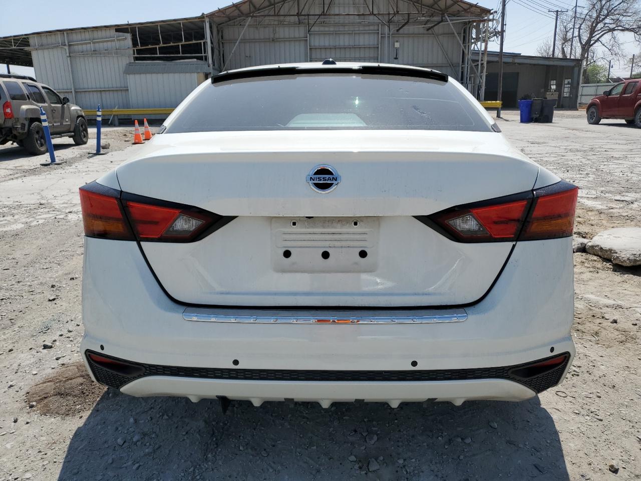 2021 Nissan Altima VIN 1N4BL4DV0MN414441 Copart auction photo, side / front end damage thumbnail 6