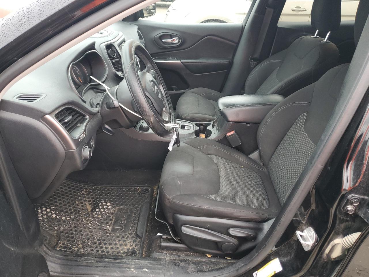 2020 Jeep Grand Cherokee VIN 1C4PJMCB5LD550453 Copart auction photo, rear end / minor dent/scratches damage thumbnail 7