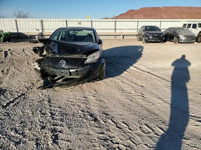 2011 Mazda 3 VIN JM1BL1UF5B1495555 Copart auction photo, front end / undercarriage damage thumbnail 11