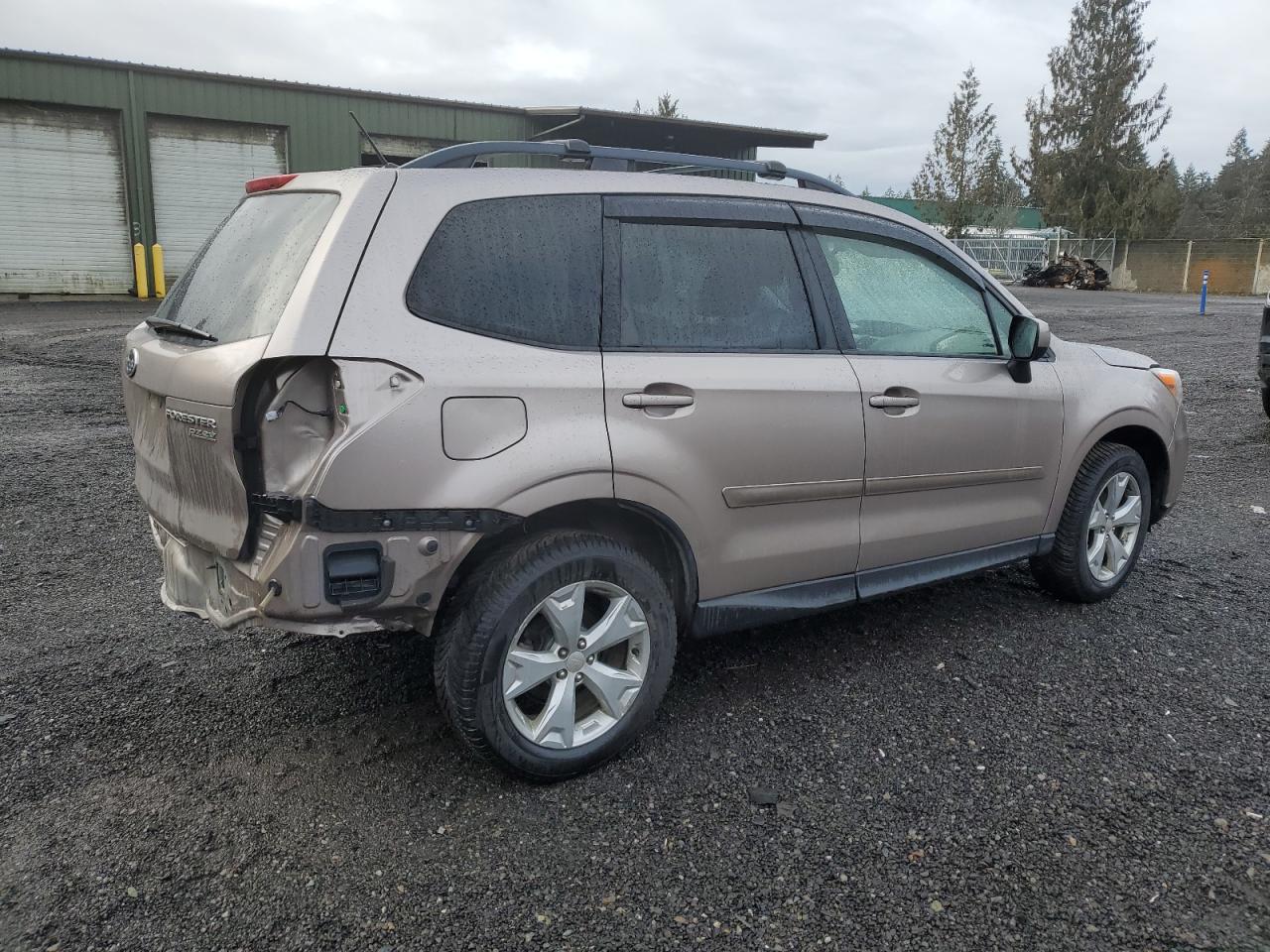 2015 Subaru Forester VIN JF2SJADC8FG485571 Copart auction photo, rear end damage thumbnail 3