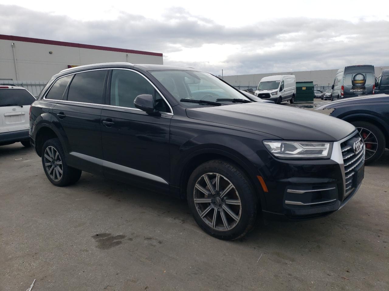 2017 Audi Q7 VIN WA1LAAF73HD001484 Copart auction photo, minor dent/scratches damage thumbnail 4