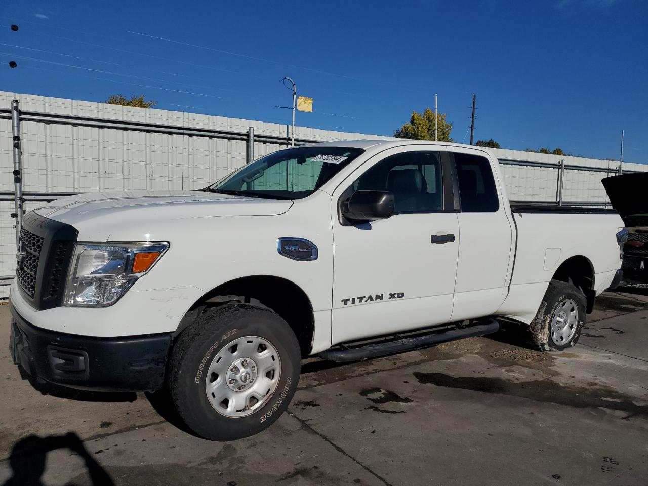 2018 Nissan Titan VIN 1N6AA1C32JN503768