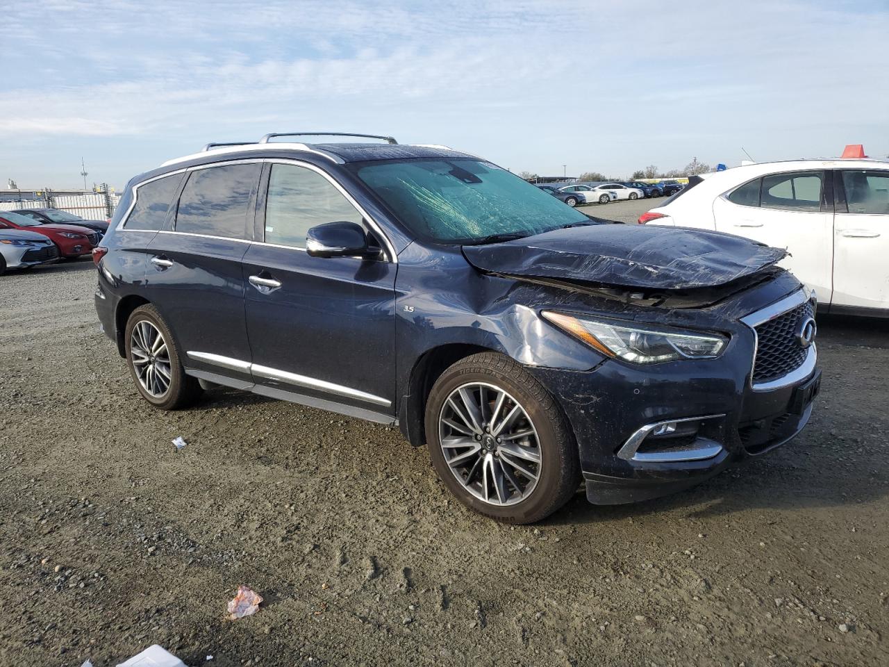 2019 Infiniti QX60 VIN 5N1DL0MM5KC561281 Copart auction photo, front end / minor dent/scratches damage thumbnail 4