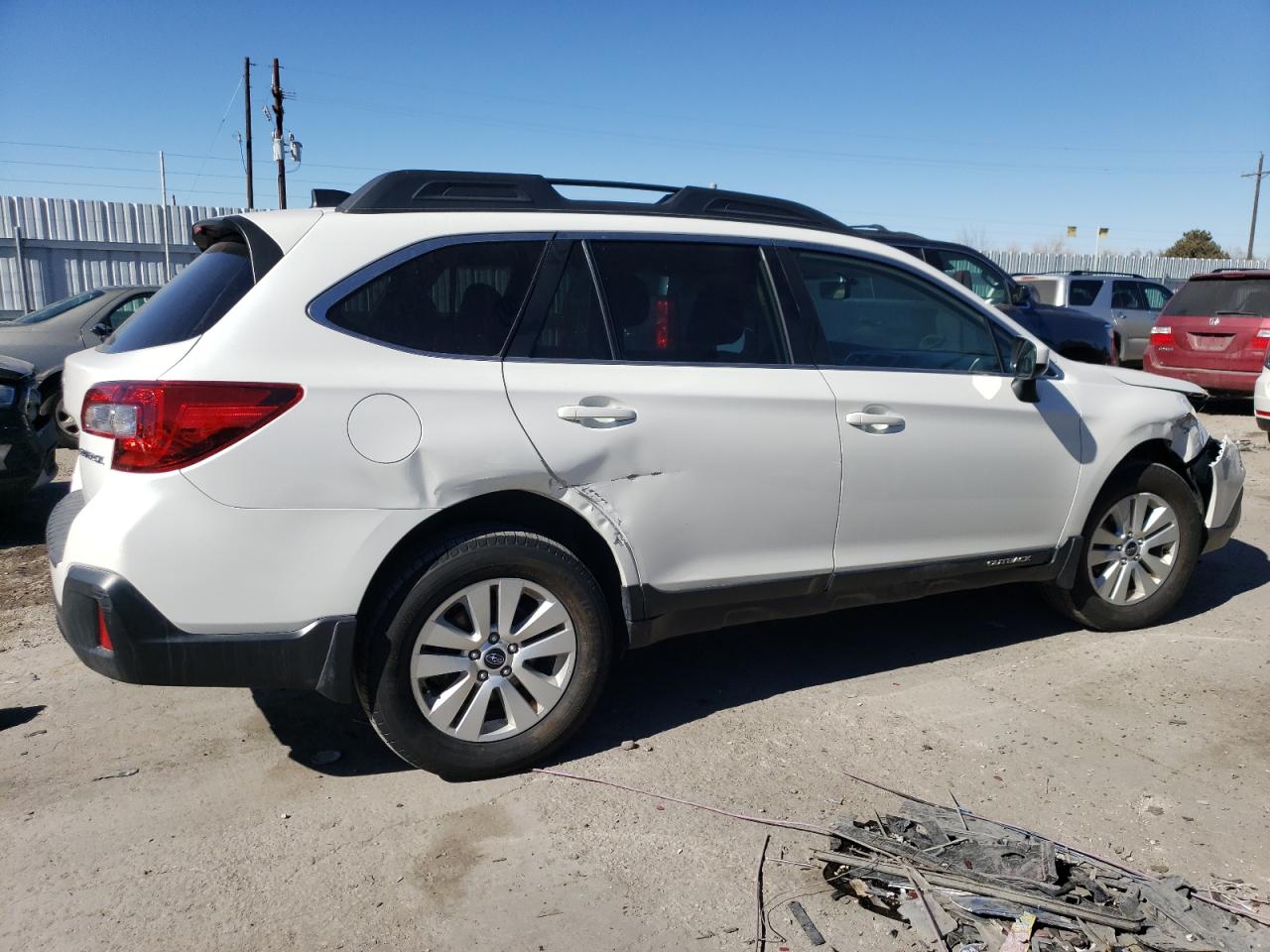 2018 Subaru Outback VIN 4S4BSACC2J3221836 Copart auction photo, front end / side damage thumbnail 3